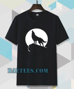 Howling wolf silhouette and full moon T-shirt