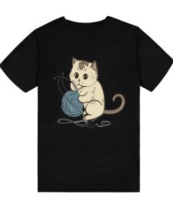 Cat Playing With A Ball Of String T-Shirt TPKJ3